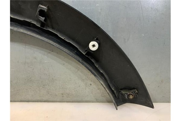 Recambio de moldura aleta trasero derecha para mini cabrio (r52) 1.6 cooper referencia OEM IAM 51131505868  