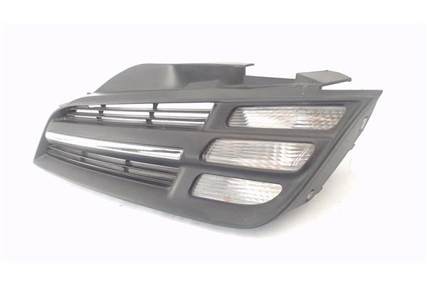 Recambio de rejilla paragolpes delantero izquierda para nissan micra (k12e) 1.2 16v referencia OEM IAM 62330AX600  