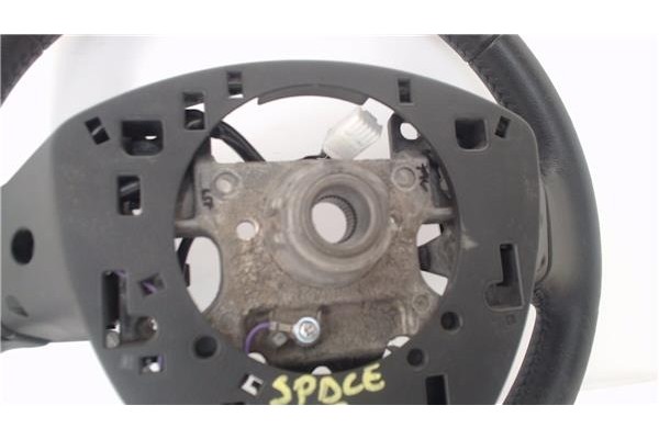 Recambio de volante para mitsubishi space star (a00) 1.2 motion referencia OEM IAM 6L0853654  
