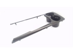 Recambio de embellecedor consola central para kia sorento (bl) 2.5 crdi referencia OEM IAM 846303E5308Y  
