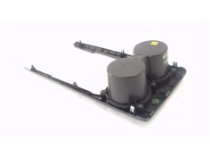 Recambio de embellecedor consola central para kia sorento (bl) 2.5 crdi referencia OEM IAM 846303E5308Y  