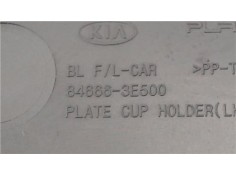 Recambio de embellecedor consola central para kia sorento (bl) 2.5 crdi referencia OEM IAM 846303E5308Y  