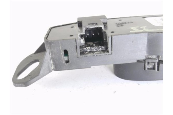 Recambio de mando retrovisor electrico para mercedes-benz clase e (bm 211) berlina 3.2 e 320 (211.065) referencia OEM IAM 211820
