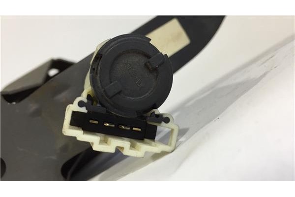 Recambio de pedal embrague para volkswagen t5 transporter (7h)(04.2003) 2.5 combi [2,5 ltr. - 96 kw tdi] referencia OEM IAM 7H17