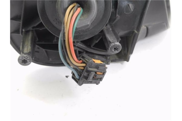 Recambio de retrovisor electrico derecho para peugeot 206 1.4 hdi eco 70 referencia OEM IAM 6475000 E2017003 