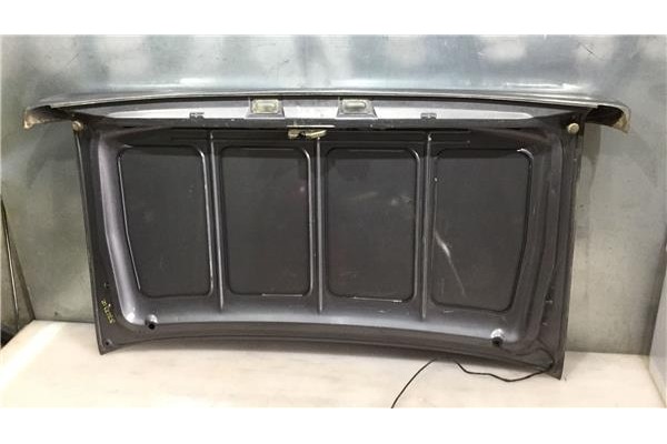 Recambio de tapa maletero para peugeot 505 berlina 1.8 referencia OEM IAM   