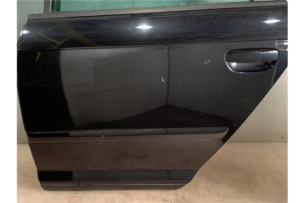 Recambio de puerta trasero izquierda para audi a3 sportback (8pa) 2.0 tdi ambiente referencia OEM IAM 8P4833051A  