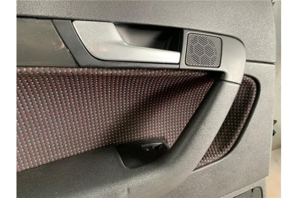Recambio de puerta trasero izquierda para audi a3 sportback (8pa) 2.0 tdi ambiente referencia OEM IAM 8P4833051A  