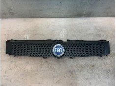 Recambio de rejilla paragolpes delantero para fiat ii panda (169) 1.1 referencia OEM IAM 735314236  