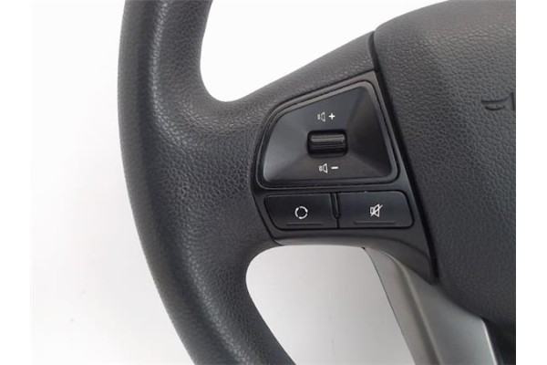 Recambio de volante para kia rio (ub) 1.2 basic referencia OEM IAM   
