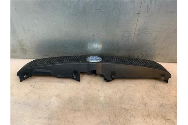 Recambio de rejilla paragolpes delantero para fiat ii panda (169) 1.1 referencia OEM IAM 735314236  