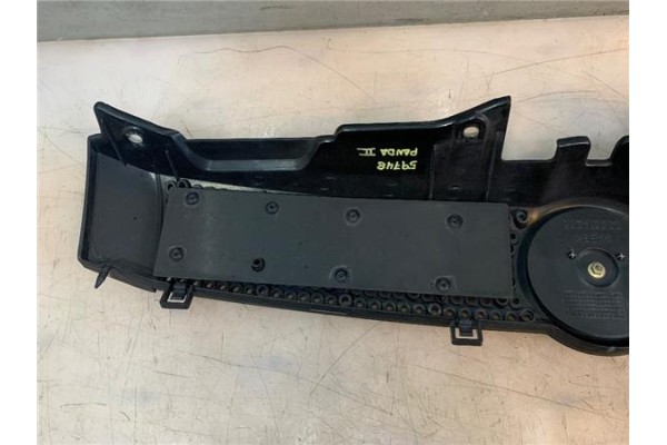 Recambio de rejilla paragolpes delantero para fiat ii panda (169) 1.1 referencia OEM IAM 735314236  