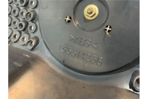 Recambio de rejilla paragolpes delantero para fiat ii panda (169) 1.1 referencia OEM IAM 735314236  