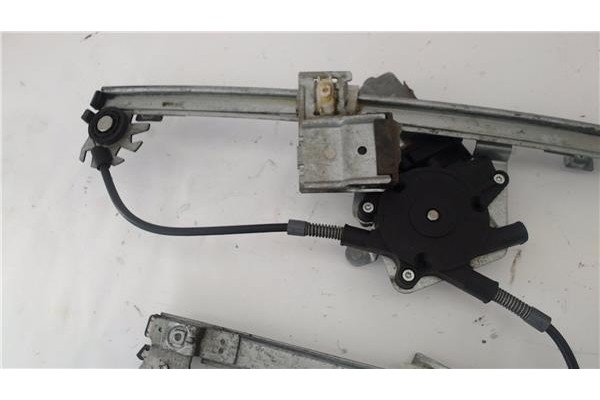 Recambio de mecanismo elevalunas delantero izquierdo para seat ibiza (6k1) 1.9 sdi referencia OEM IAM 6K4837401P  