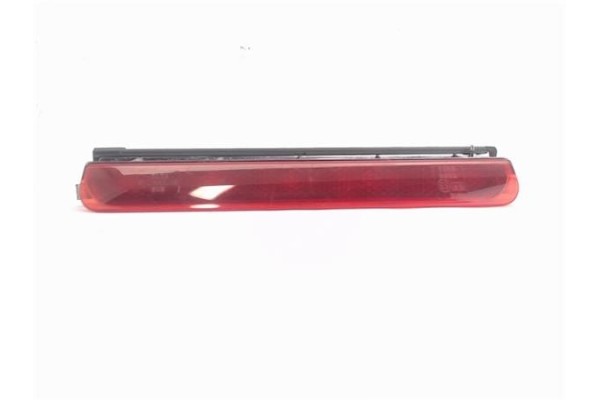 Recambio de luz central de freno para fiat 500 1.2 referencia OEM IAM   