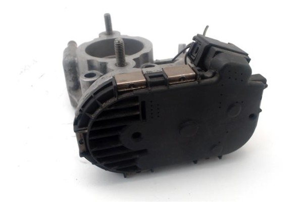 Recambio de caja mariposa aire para opel corsa c 1.2 referencia OEM IAM 825243  