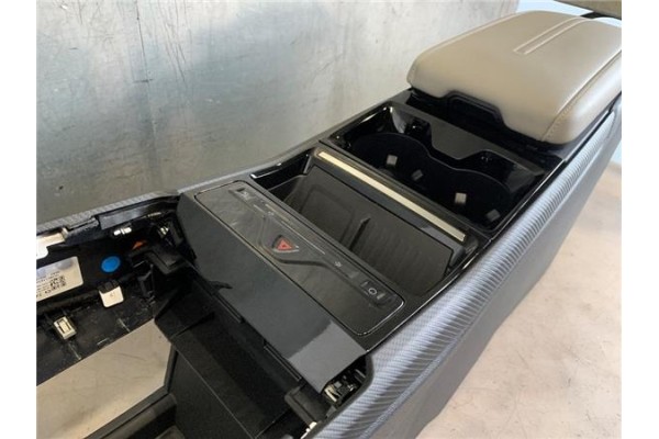 Recambio de embellecedor consola central para ford explorer (ctw) híbrido st-line plug-in-hybrid 4x4 referencia OEM IAM R2KXR061