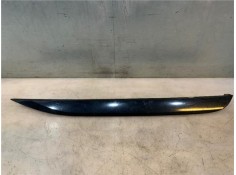Recambio de moldura puerta trasero derecha para peugeot 2008 1.2 access referencia OEM IAM 96784068XT  