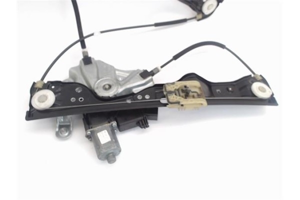 Recambio de elevalunas electrico delantero izquierdo para opel astra j berlina 5p 1.6 excellence referencia OEM IAM   