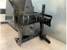 Recambio de refuerzo paragolpes para ford explorer (ctw) híbrido st-line plug-in-hybrid 4x4 referencia OEM IAM R2KB8314AD VWR2KA