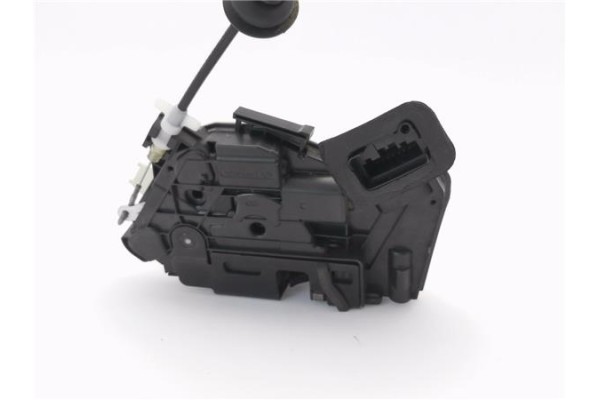 Recambio de cierre electromagnetico delantero derecho para volkswagen polo v (6c1) 1.2 advance bmt referencia OEM IAM 5K1837016E