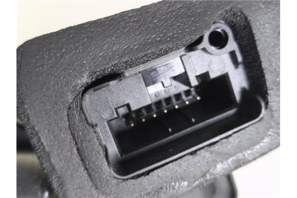 Recambio de cierre electromagnetico delantero derecho para volkswagen polo v (6c1) 1.2 advance bmt referencia OEM IAM 5K1837016E