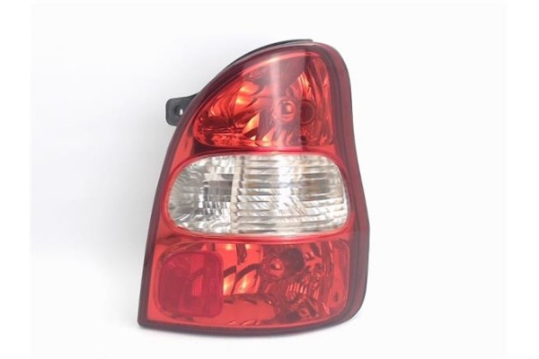 Recambio de piloto trasero derecho para kia carnival 2.9 td referencia OEM IAM   