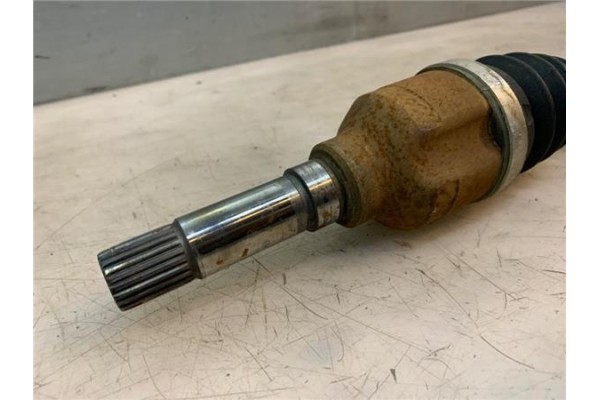 Recambio de palier delantero derecho para citroen c3 1.4 attraction referencia OEM IAM 9685907280  