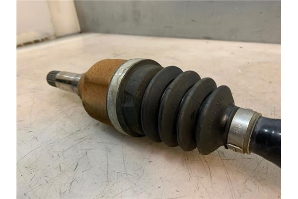 Recambio de palier delantero derecho para citroen c3 1.4 attraction referencia OEM IAM 9685907280  