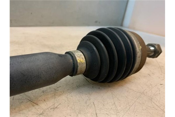 Recambio de palier delantero derecho para citroen c3 1.4 attraction referencia OEM IAM 9685907280  