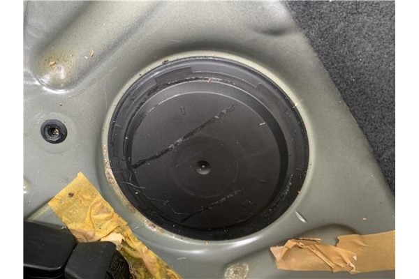 Recambio de bomba combustible para citroen c4 cactus 1.5 business class referencia OEM IAM 9803842480  