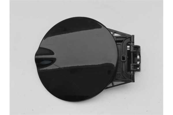 Recambio de tapa exterior combustible para citroen c3 1.6 16v hdi referencia OEM IAM 151796  