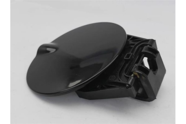 Recambio de tapa exterior combustible para citroen c3 1.6 16v hdi referencia OEM IAM 151796  