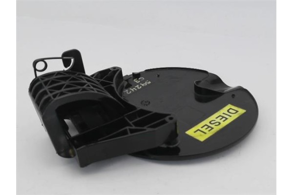 Recambio de tapa exterior combustible para citroen c3 1.6 16v hdi referencia OEM IAM 151796  