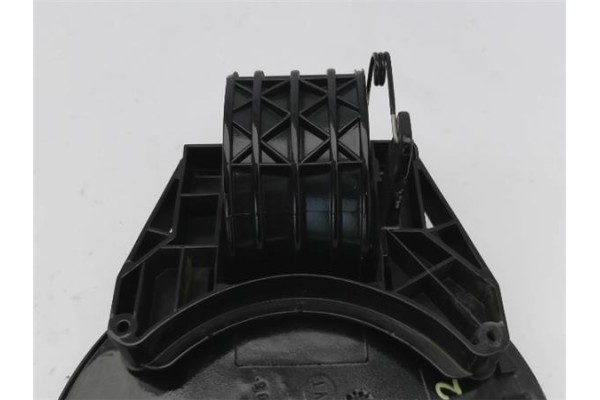 Recambio de tapa exterior combustible para citroen c3 1.6 16v hdi referencia OEM IAM 151796  