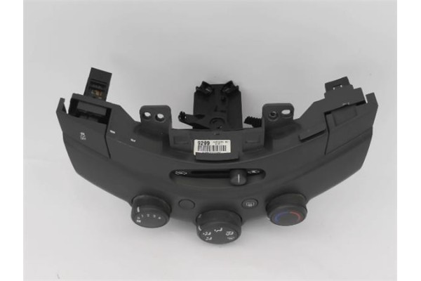 Recambio de mandos calefaccion / a.a. para chevrolet spark 1.0 basis referencia OEM IAM 95979299 92911C210333 