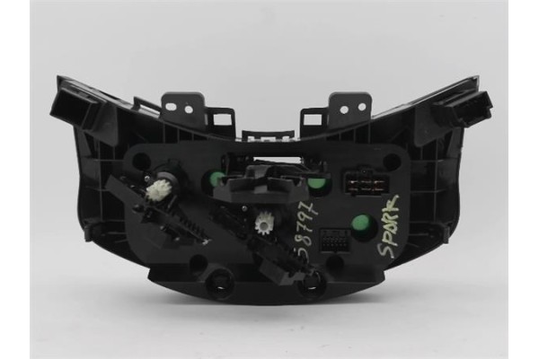 Recambio de mandos calefaccion / a.a. para chevrolet spark 1.0 basis referencia OEM IAM 95979299 92911C210333 