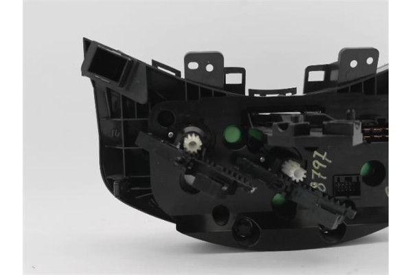 Recambio de mandos calefaccion / a.a. para chevrolet spark 1.0 basis referencia OEM IAM 95979299 92911C210333 