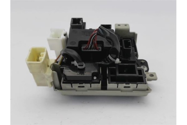 Recambio de mando multifuncion para subaru legacy v 2.0 d referencia OEM IAM 83061AJ000  
