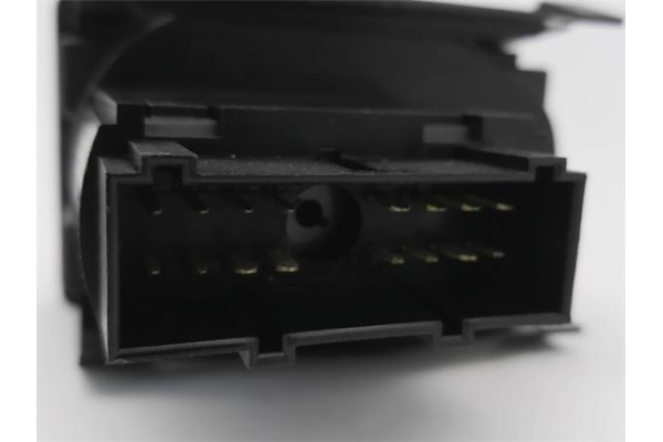 Recambio de mando de luces para ford fusion (cbk) 1.4 tdci referencia OEM IAM 1356216  