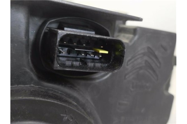 Recambio de faro delantero izquierdo para citroen c4 cactus 1.5 business class referencia OEM IAM 9821349780 YQ00052880 