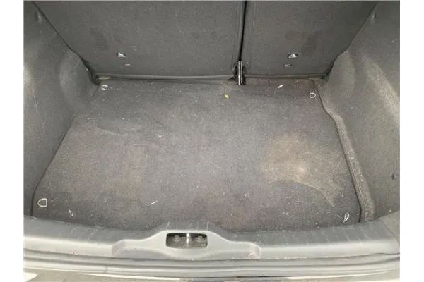 Recambio de guarnecido piso maletero para citroen c4 cactus 1.5 business class referencia OEM IAM 1615049380  