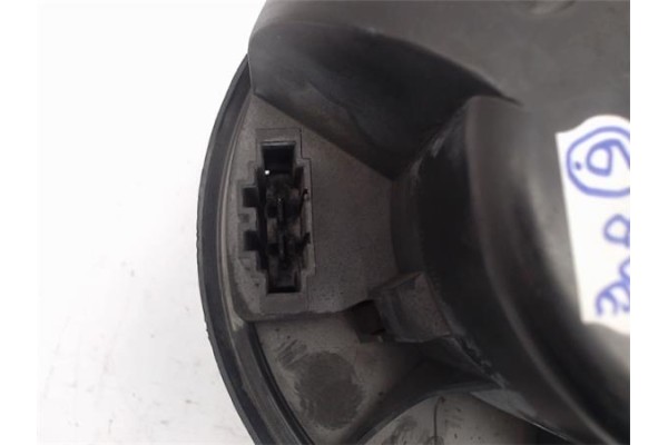 Recambio de cuadro instrumentos para chevrolet spark 1.0 basis referencia OEM IAM 95127118  