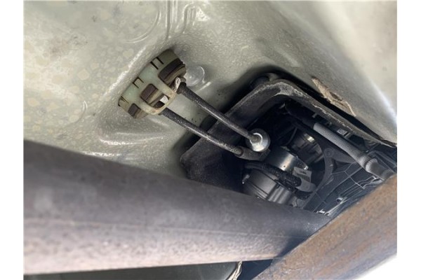 Recambio de palanca de cambio para citroen c4 cactus 1.5 business class referencia OEM IAM 9810550980  