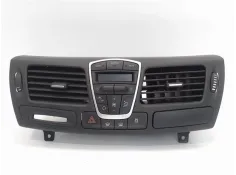 Recambio de embellecedor consola salpicadero para renault laguna iii berlina 2.0 dci (bt01, bt0e, bt0k) referencia OEM IAM 68260