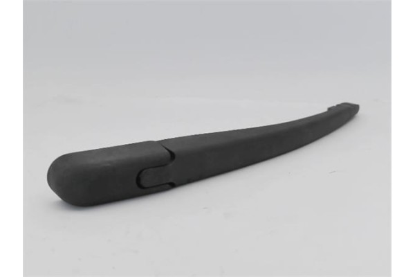 Recambio de brazo limpiaparabrisas trasero para citroen c3 1.6 16v hdi referencia OEM IAM 6429T8  