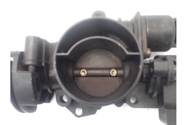 Recambio de caja mariposa aire para peugeot 206 1.4 i referencia OEM IAM 1635P6  