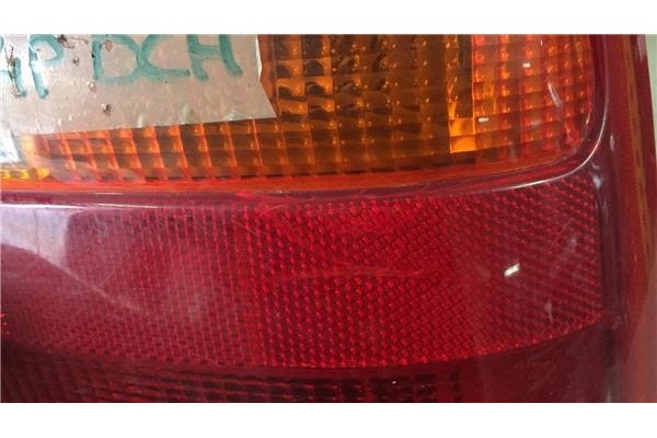 Recambio de piloto trasero derecho para opel vectra a 1.6 eco referencia OEM IAM   