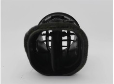 Recambio de rejilla entrada de aire para audi a3 sportback (8pa) 2.0 tdi ambiente referencia OEM IAM 8P0820901A 8P0820901 