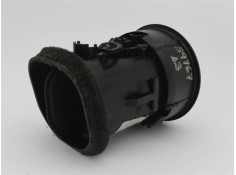 Recambio de rejilla entrada de aire para audi a3 sportback (8pa) 2.0 tdi ambiente referencia OEM IAM 8P0820901A 8P0820901 